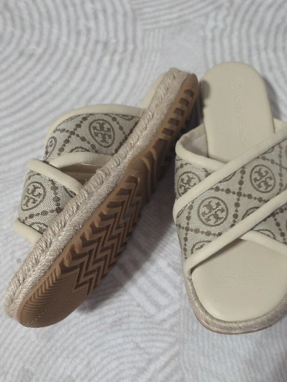 Tory Burch colorway hazel